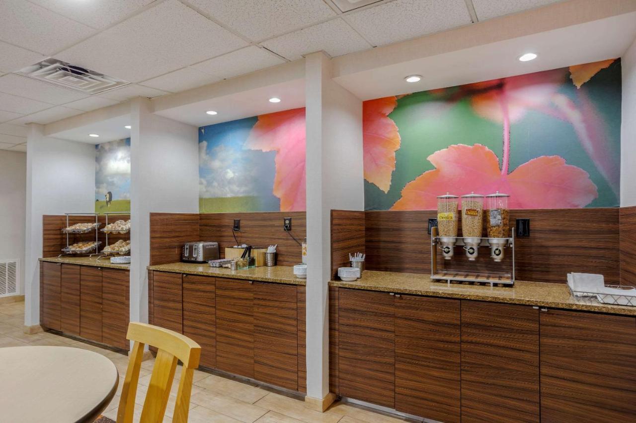 Comfort Inn & Suites Mt Laurel-Philadelphia Mount Laurel Ngoại thất bức ảnh