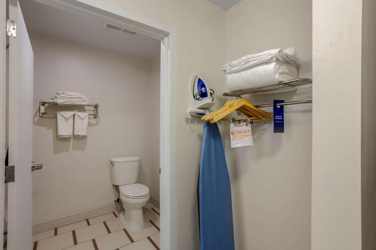 Comfort Inn & Suites Mt Laurel-Philadelphia Mount Laurel Ngoại thất bức ảnh