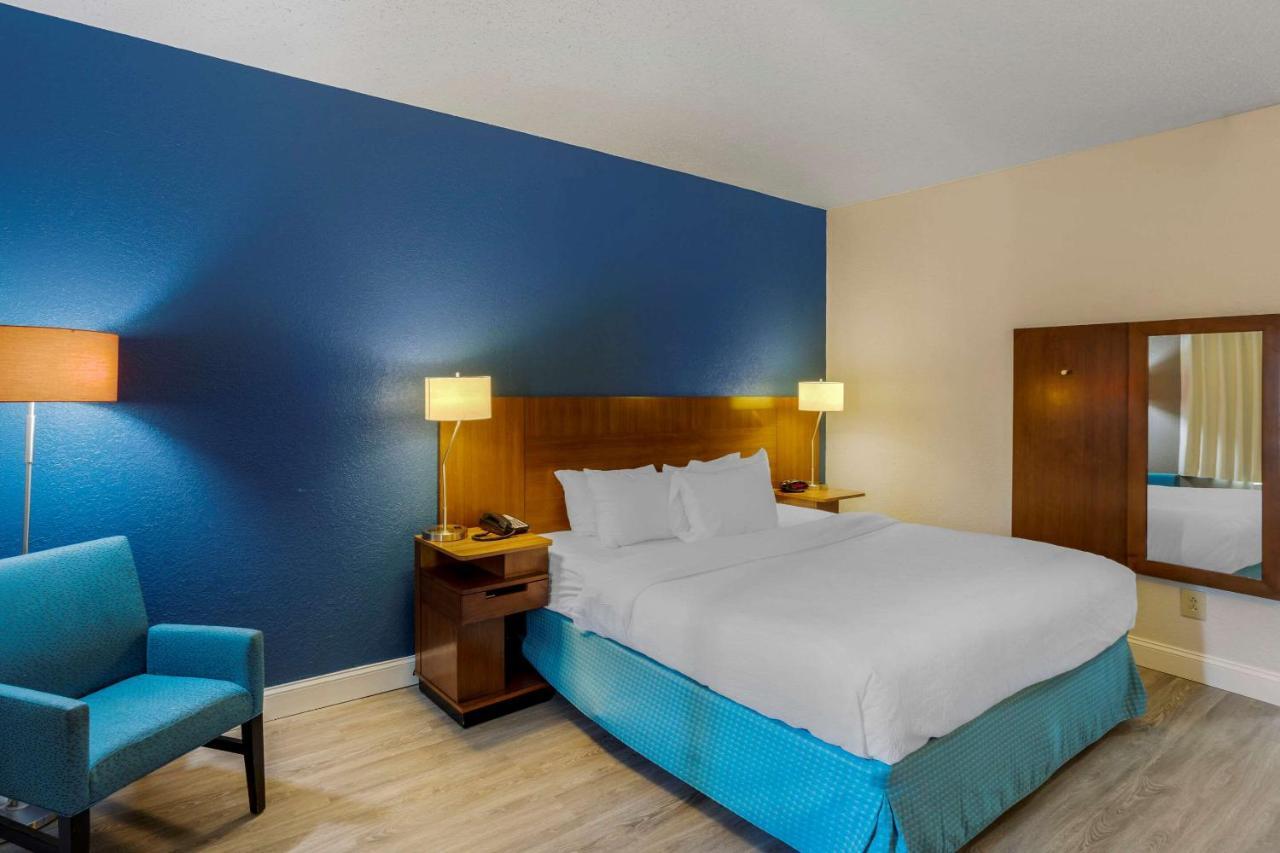 Comfort Inn & Suites Mt Laurel-Philadelphia Mount Laurel Ngoại thất bức ảnh