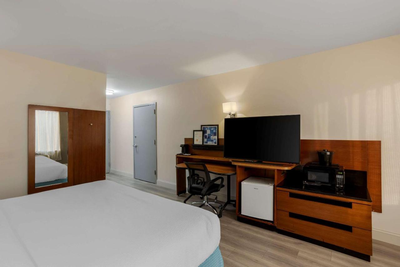 Comfort Inn & Suites Mt Laurel-Philadelphia Mount Laurel Ngoại thất bức ảnh