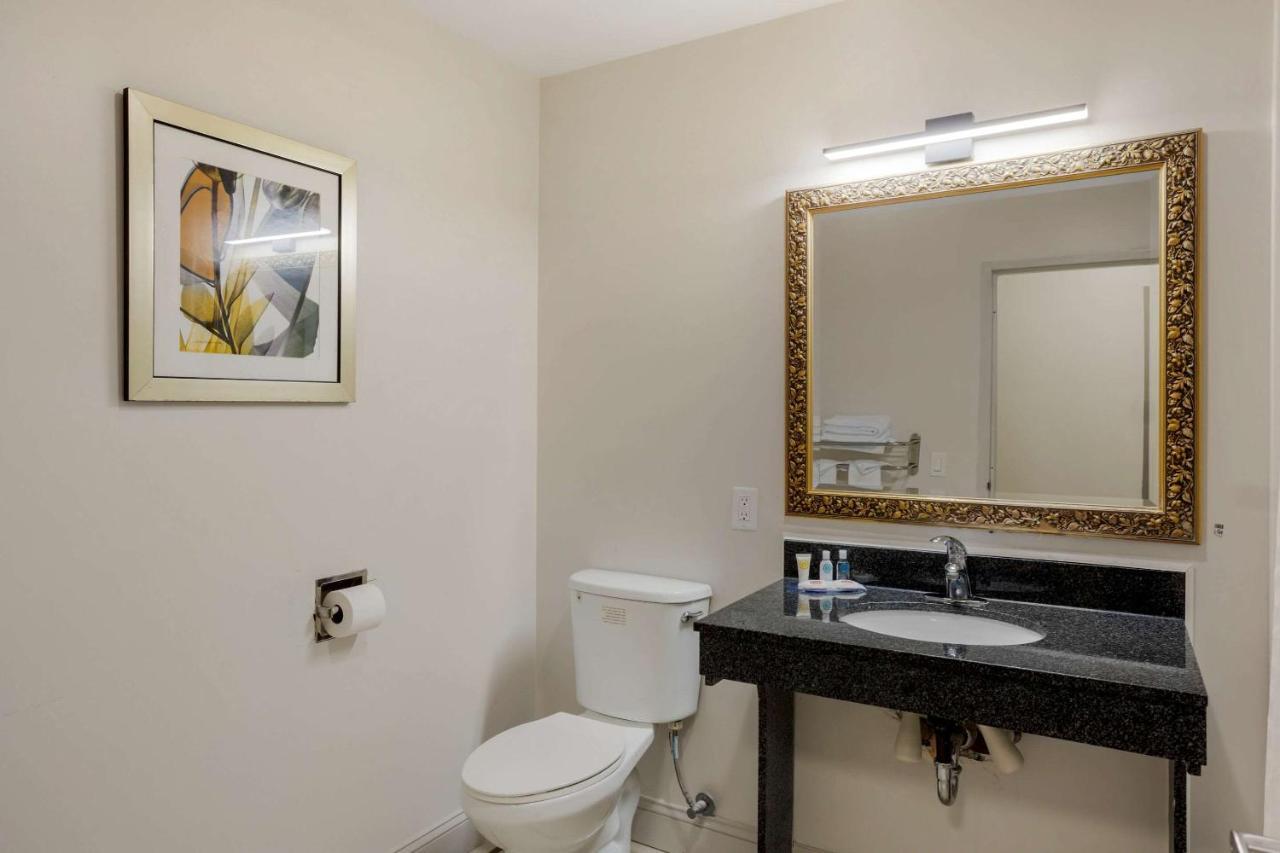 Comfort Inn & Suites Mt Laurel-Philadelphia Mount Laurel Ngoại thất bức ảnh