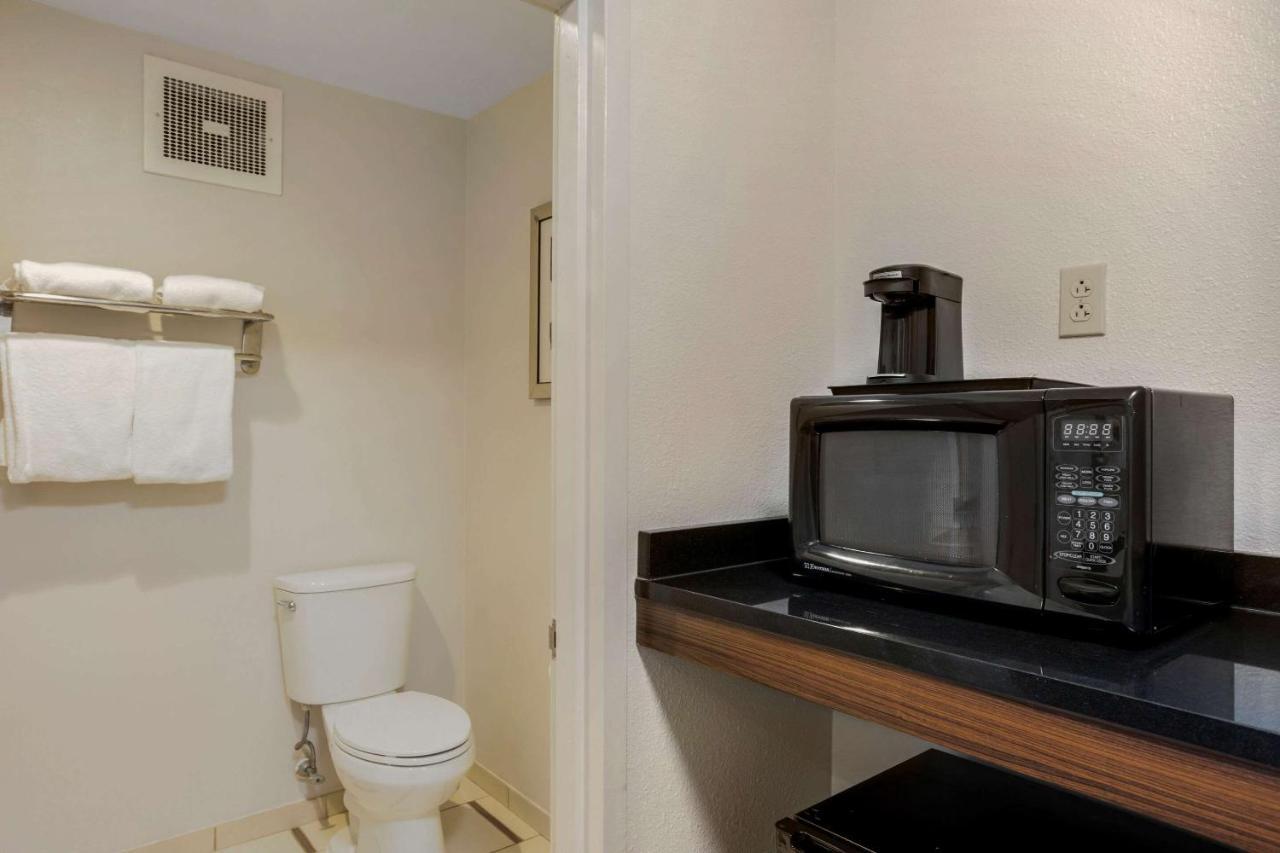 Comfort Inn & Suites Mt Laurel-Philadelphia Mount Laurel Ngoại thất bức ảnh