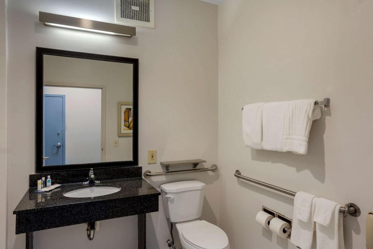Comfort Inn & Suites Mt Laurel-Philadelphia Mount Laurel Ngoại thất bức ảnh