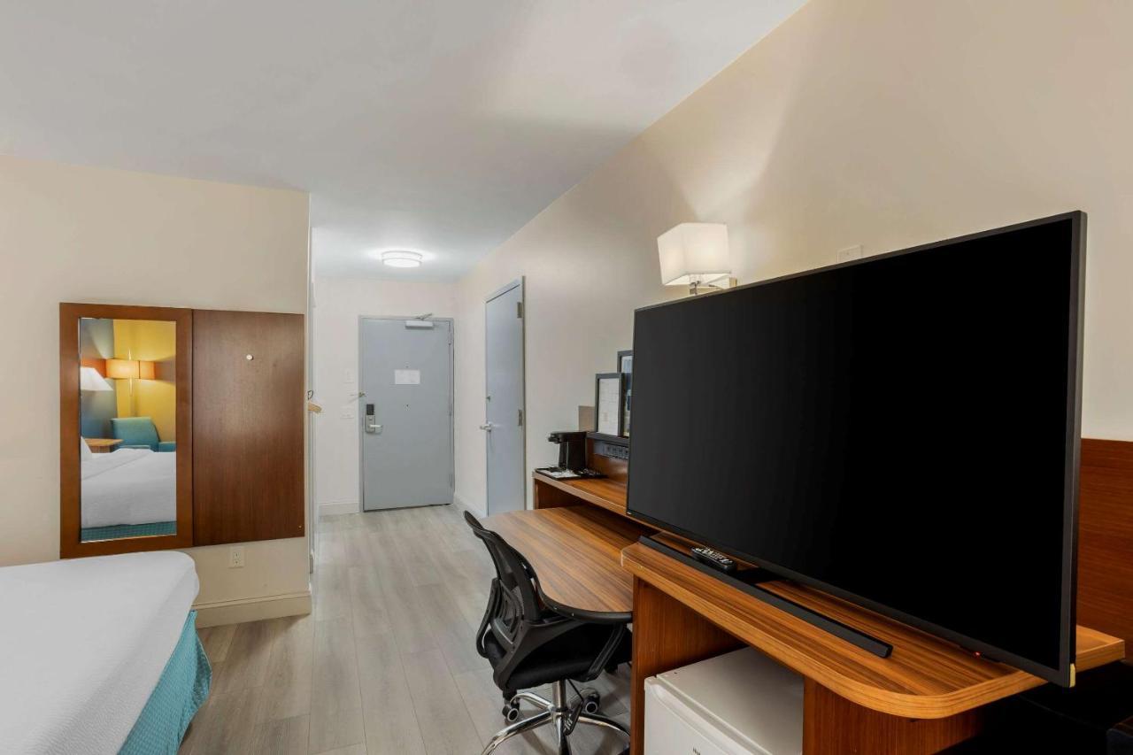 Comfort Inn & Suites Mt Laurel-Philadelphia Mount Laurel Ngoại thất bức ảnh
